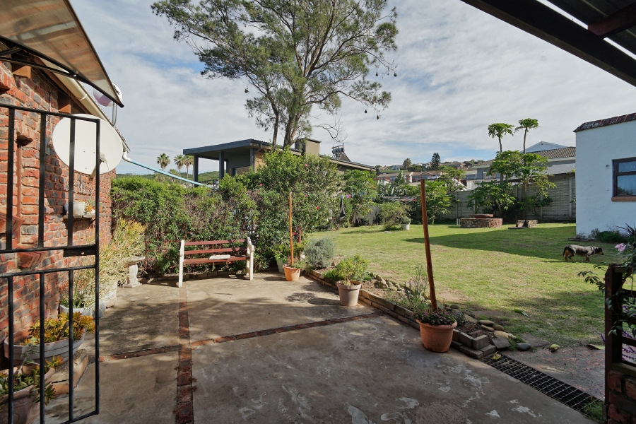 3 Bedroom Property for Sale in Winterstrand Eastern Cape
